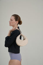 Load image into Gallery viewer, Rantan Bag - Beige  Croc
