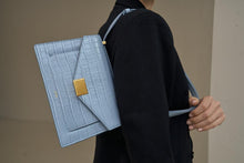 Load image into Gallery viewer, Lilian Bag - Ice Croc
