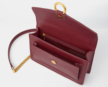 Load image into Gallery viewer, The Envelope Chain Crossbody - Wine Red
