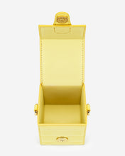 Load image into Gallery viewer, Square Mini Box - Light Yellow Croc
